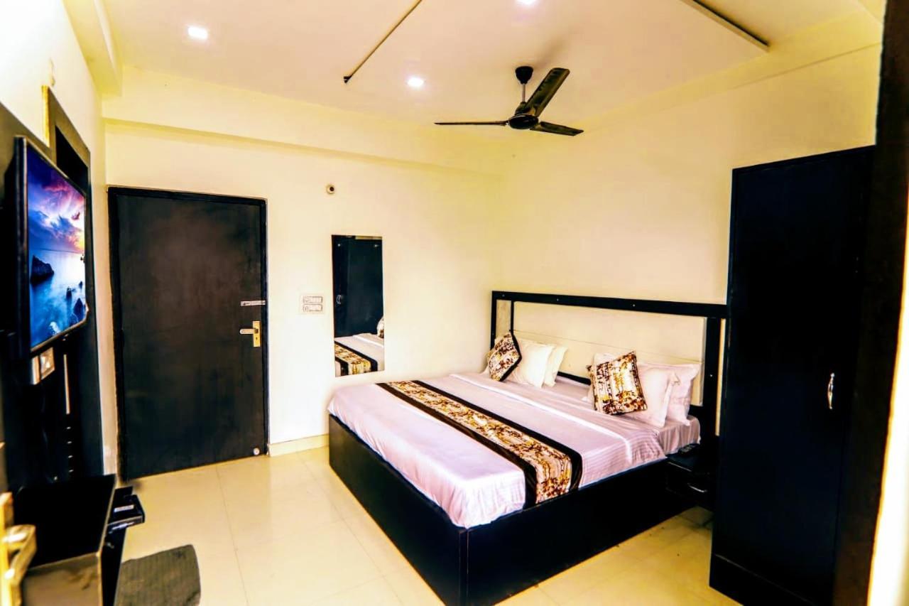 Townhouse 03 Hotel Agra  Εξωτερικό φωτογραφία